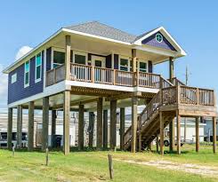 Book Purple House A Galveston Tx Vacation Rental Modern Beach House House Beach House
