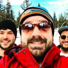 Keri Stein's Instagram, Twitter & Facebook