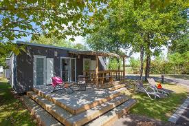 Camping La Rive 5 A Biscarrosse Dans Les Landes Biscarrosse Mobil Home De Luxe Location Vacances France