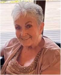 Suzanne Nickelson's Instagram, Twitter & Facebook