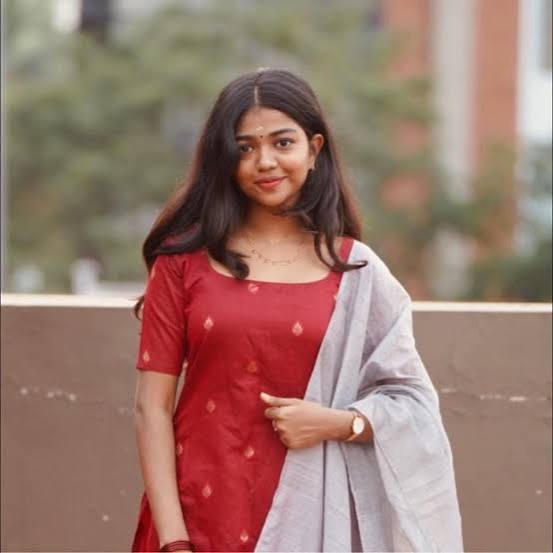 தமிழில் நடிகையாக அறிமுகமாகும் இன்ஸ்டா பிரபலம் அமலா ஷாஜி.. ஹீரோ யார் தெரியுமா? வெளியான அறிவிப்பு! | பொழுதுபோக்கு போட்டோகேலரி - News18 Tamil