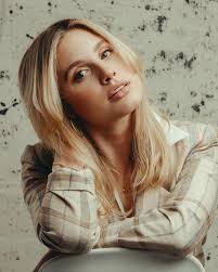 Ariel Peck ~ KC Photographer