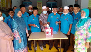 Bekas jerawat yang tidak dirawat dengan baik akan menghasilkan flek hitam. Persatuan Veteran Angkatan Tentera Tidak Berpencen Lancar Kutipan Derma Kosmo Digital