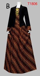 Harga selendang gendongan bayi merk president / kain selendang gendong batik. Model Baju Dari Kain Jarik Gendong 20 Inspirasi Cara Membuat Hantaran Pernikahan Dari Kain Jarik Mempunyai Peran Yang Dalam Dalam Masyarakat Jawa Wickrict