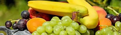 Le raisin est très énergétique à lui seul, puisqu'il vous apportera de à kilo calories pour 100. Fruits Tableau Des Calories