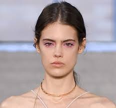 Must-Try Spring 2016 Runway Makeup Trends