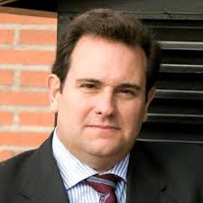 Este video circula hace unos días y gente como @evleaks le dan cierta…