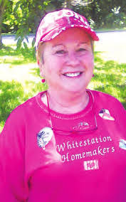 Rosella Mays's Instagram, Twitter & Facebook