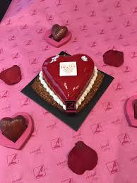 Cœur D Amour Pour La Saint Valentin Croquant Amande Confit Framboise Vinaigre Balsamique Cremeux Passionner M Mousse Au Chocolat Chocolat Vinaigre Balsamique