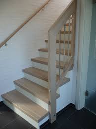Treppen Von In 2020 Treppe Holztreppe Holzstufen