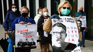 It is divided into 16 administrative provinces, covering. Poland Set To Back Down In Eu Legal Row News Dw 07 08 2021