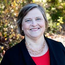 Meredith Calhoun's Instagram, Twitter & Facebook