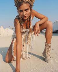 Pin By Liຖຊi On Josephine Skriver Burning Man Fashion Burning Man Outfits Burning Man Festival