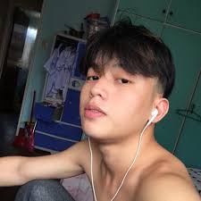 Gay and Bisexual Spotted