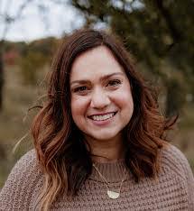 Leila Wright's Instagram, Twitter & Facebook