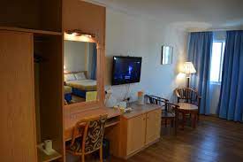Todos os quartos incluem uma televisão de ecrã plano com canais. Hotel Sri Garden Sdn Bhd Kangar Updated 2021 Prices