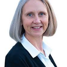 Natalie Mcmillan's Instagram, Twitter & Facebook