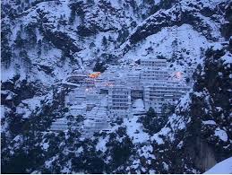 About vaishno devi temple, the holy temple of mata vaishno devi is first and very spiritual in india which is situated in jammu & kashmir. Vaishno Devi Temple Vaishno Devi Places To Visit Mata Vaishno Devi