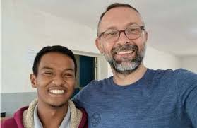 GAZETA KWIECIEN 2022 krz.cdr