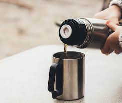 Simply give your travel mug or coffee cup a quick hot water rinse. Best Travel Mugs To Keep Coffee Hot Buying Guide Majesty Coffee School