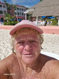 We have booked an airbnb in Royal Westmoreland and have access to the Royal  Westmoreland Beach Club. How is this beach club? We have always gone to  Boatyard, so will this replace