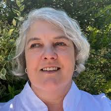 Susan Bourne (@sbourne99)