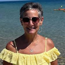 What are some good pool enclosure installation companies?