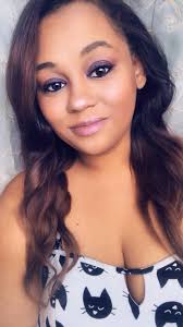 Decided I would put my makeup