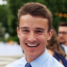 After an unforgettable and transformative two years pursuing my MBA at  Northwestern University