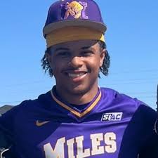 Micah MJ Smith, II (@MicahSmithx11)