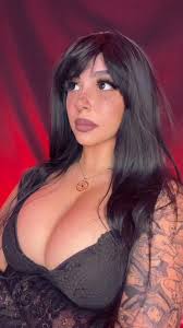 F4M] Looking to get dicked down as a variety of instatiktok thots! I  absolutely love mating press, and I love porn plots! Open for any of the  girls in my post and