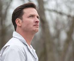 TV picks: 'Walking Dead,' 'Rectify' 'The Great Indoors' and more