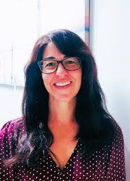 Robyn Horwitz's Instagram, Twitter & Facebook