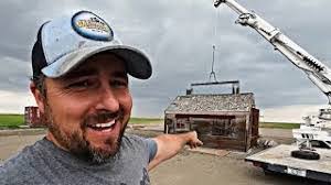 Corey Kalinowski's Instagram, Twitter & Facebook