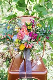 Pennsylvania Wedding In The Vines Nearly Newlywed Blog Wedding Blog Pennsylvania Wedding Summer Wedding Decorations Classic Wedding Styles