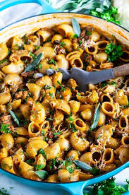 One Pot Spicy Sausage Pumpkin Pasta Aberdeen S Kitchen Recipe Pumpkin Recipes Dinner Pumpkin Pasta Pumpkin Sausage Pasta