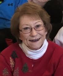 Holly Sadowski's Instagram, Twitter & Facebook