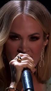 mic was on!!! #carrieunderwood #cmtgiants #vincegill #countrymusic