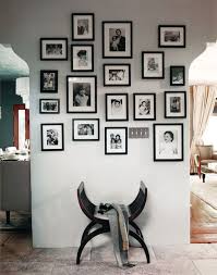 Black And White Photo Wall Family Jessica Alba S Green Estate Celebrity Interior Designer Kari Whitman Custom Green Lux Family Photo Wall Celebrity Interior Design Family Pictures On Wall