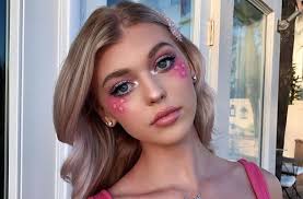 Everything You Need To Know About Loren Gray chorus alone, alone, alone, alone with you, with you alone, alone, alone, alone with you, with you. loren gray