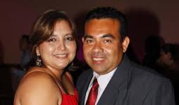 Dicha y augurios por los novios