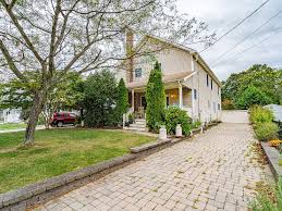 Zillow Has 104 Homes For Sale In New Jersey Matching View Listing Photos Review Sales History And Use Our Detailed Rea In 2020 Zillow Toms River Summer Entertaining