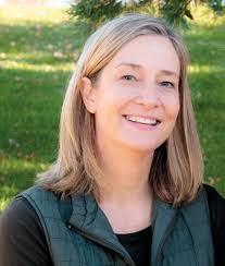 Barbara Peltz's Instagram, Twitter & Facebook