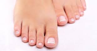 Covid toes may be a new, rare symptom of coronavirus, according to doctors. Covid Toes Could Be Early Sign Of Coronavirus