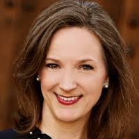 Lori Householder's Instagram, Twitter & Facebook