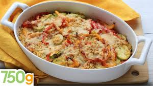 Instructions · laver les courgettes et les couper en rondelles (si ce sont des grosses rondelles les couper en deux). Recette De Gratin De Legumes Du Soleil Au Ble Et Parmesan 750g Youtube