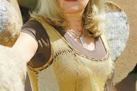 Maybe you would like to learn more about one of these? Socharka A Arteterapeutka Jaroslava Sickova Fabrici Nie Som Vedma Ani Vestica Www Sme Sk