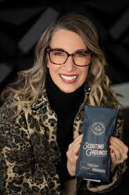 Carrie Esposito's Instagram, Twitter & Facebook