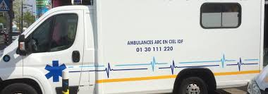 Ambulances arc en ciel נמצא בluisant. Paediatric Paramedic Unit Medical Assistance Ambulance With Doctors And Or Nurses