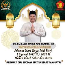 Minal aidin wal faizin means may we be among those who are worthy of celebration and among those who are successful in this world and the hereafter. Ucjp3lncmkjuim